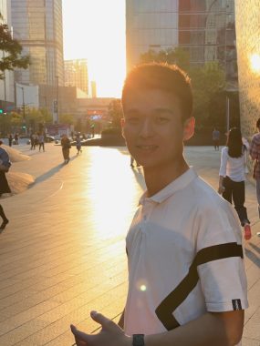 徐俊 上海 29岁 175cm 60kg