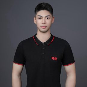 高锁 上海 27岁 178cm 65kg