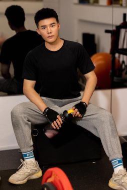 刘博 上海 35岁 179cm 70kg