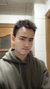 罗青 上海 34岁 175cm 70kg