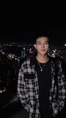 阿奇 上海 24岁 178cm 60kg