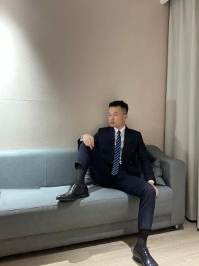 周良范 上海 26岁 175cm 63kg