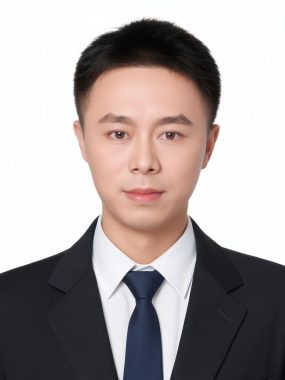 黄平 上海 38岁 176cm 72kg