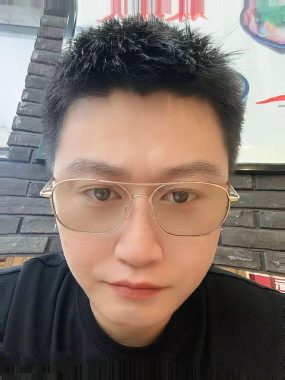 李中林 上海 33岁 180cm 75kg