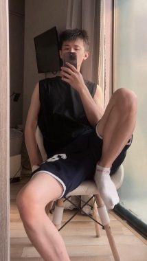 黄菡 上海 32岁 178cm 58kg