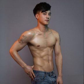 李小冉 上海 31岁 177cm 68kg