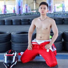 刘诗昆 上海 29岁 170cm 63kg