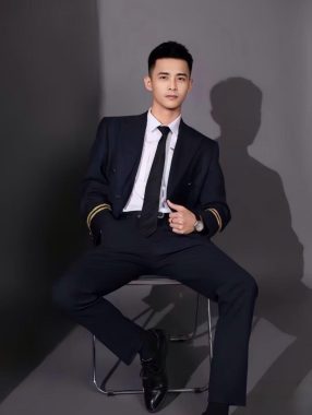 陈凯旋 上海 37岁 175cm 74kg