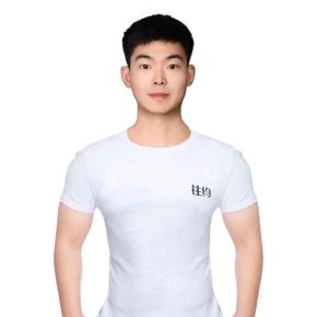 张朝辉 上海 31岁 175cm 62kg