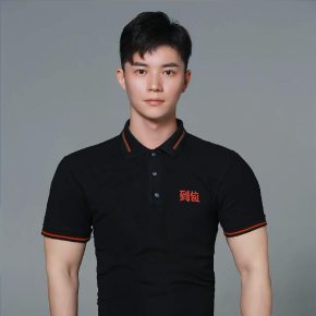 陈伟 上海 37岁 177cm 62kg