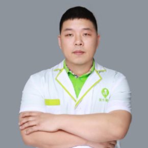 周长春 上海 42岁