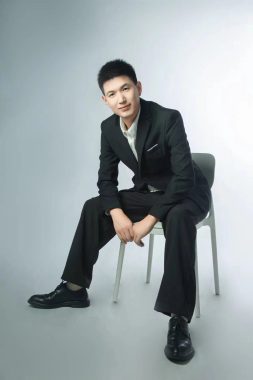 王海永 上海 33岁 178cm 70kg