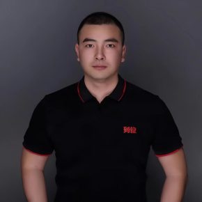 高小千 上海 35岁 180cm 76kg