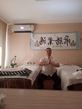 彭光亮 上海 50岁 172cm 69kg