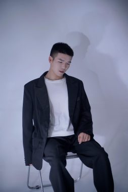 梁猛 上海 30岁 168cm 56kg