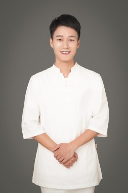 徐传杰 上海 31岁 180cm 67kg