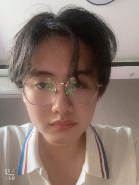 李诚 上海 25岁 175cm 70kg