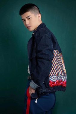 龙少/小龙/小欧豪 上海 28岁 180cm 65kg