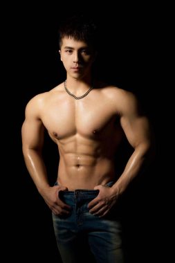 SO37 上海 27岁 181cm 81kg