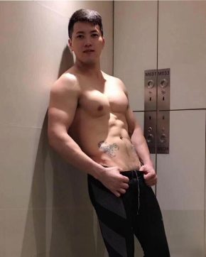 查建英 上海 39岁 181cm 85kg