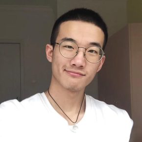 张驰 上海 25岁 174cm 58kg