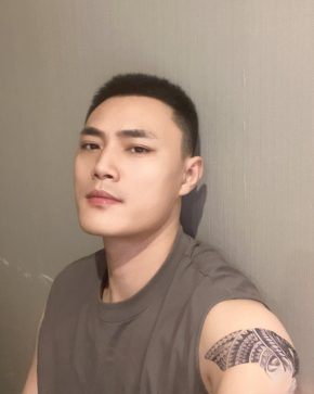 李富贵/木子李 上海 30岁 181cm 75kg