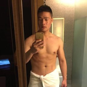 郎亮/吴俊华/阿龙 上海 39岁 180cm 88kg