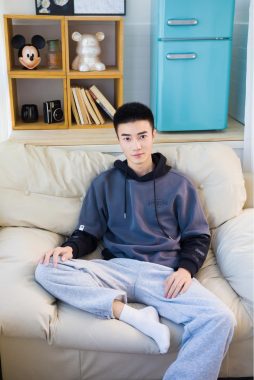 荆序鹏 上海 30岁 177cm 63kg