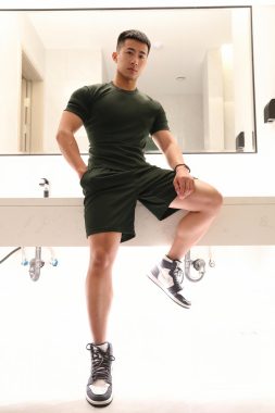 赵震 上海 32岁 178cm 75kg