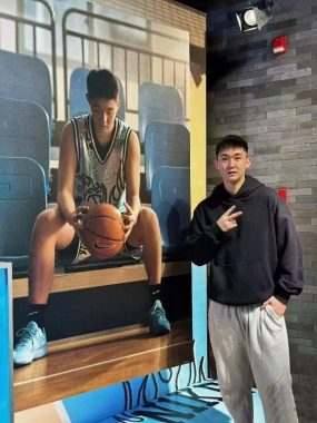 孙炜 北京 27岁 190cm 80kg