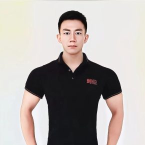 叶先意 北京 39岁 181cm 74kg