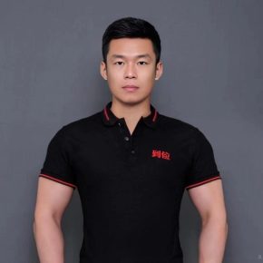 张国华 北京 39岁 170cm 65kg