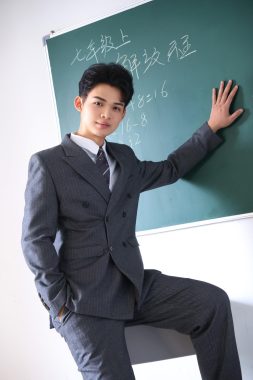 卫世锦 北京 22岁 180cm 64kg