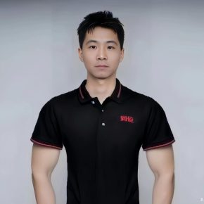 曲成龙 北京 38岁 176cm 72kg