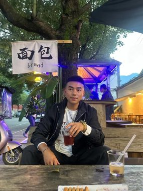 李明昌 北京 28岁 178cm 63kg