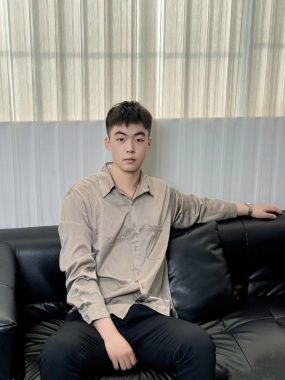 柴春帅 北京 23岁 186cm 76kg