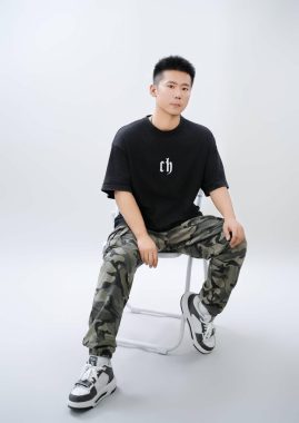 王启明 北京 32岁 172cm 63kg