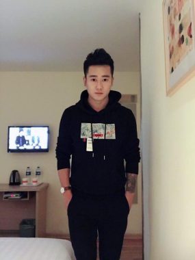 高磊鑫 北京 31岁 183cm 68kg