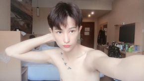 徐晓冬 北京 24岁 178cm 53kg