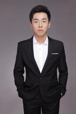 刘梦熊 北京 28岁 173cm 58kg