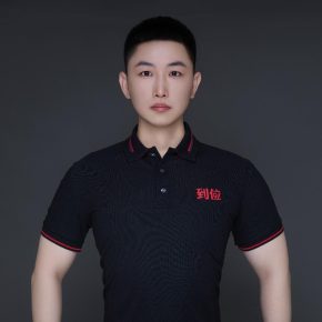 张明亮 北京 26岁 180cm 70kg