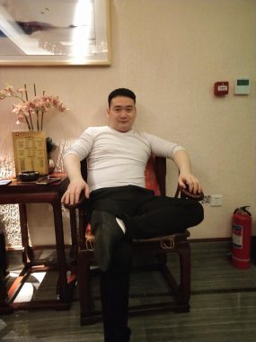 刘学辉 北京 36岁 173cm 70kg