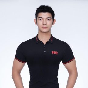 肖银成 北京 26岁 187cm 80kg