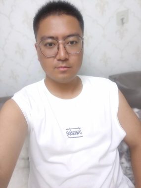 姜海 北京 30岁 175cm 75kg