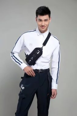 王金龙 北京 26岁 180cm 62kg
