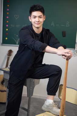 姚清淳 北京 23岁 178cm 75kg