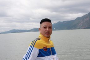 施松宝 北京 50岁 175cm 70kg