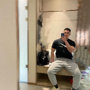※※※ 北京 33岁 181cm 85kg