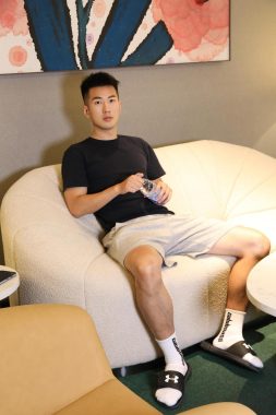 徐源 北京 30岁 182cm 72kg