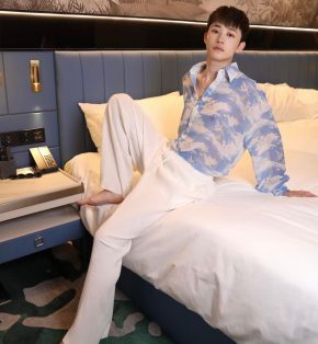 杨维强 北京 26岁 180cm 60kg